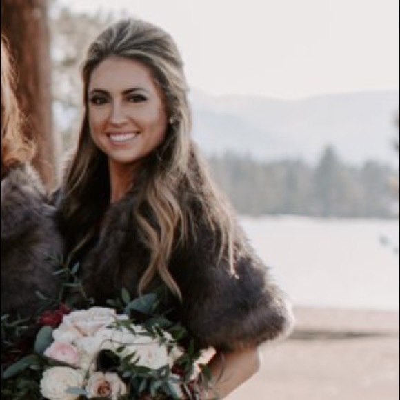 Meet your Posher, Lindsey! - Picture 1 of 1